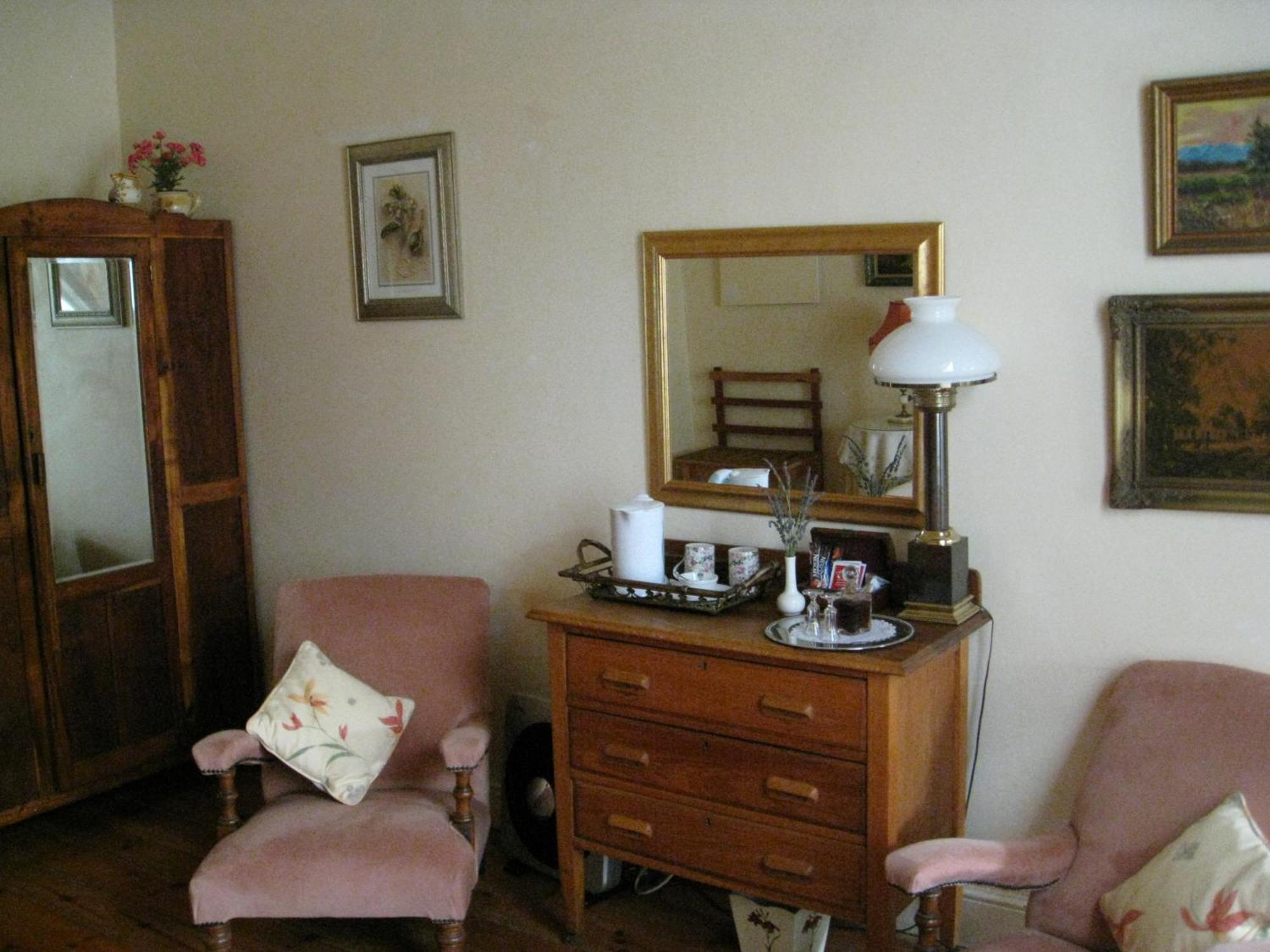 Kingna Lodge Монтегю Экстерьер фото